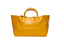 Load image into Gallery viewer, Beck Bags - Small Classic Tote