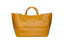Load image into Gallery viewer, Beck Bags - Medium Classic Tote