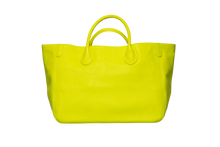 Load image into Gallery viewer, Beck Bags - Medium Classic Tote