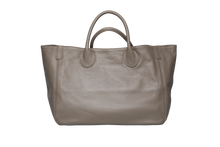 Load image into Gallery viewer, Beck Bags - Medium Classic Tote