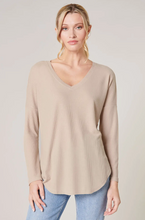 Load image into Gallery viewer, Slouchy V Neck Long Sleeve Top