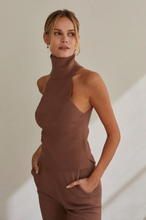 Load image into Gallery viewer, Sleeveless Turtleneck Top
