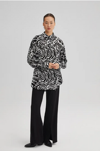 Rib Belted Zebra Pattern Shirt